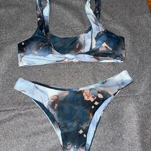 Zaful Blue and Black Artistic Bikini Set